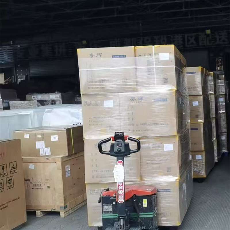洪山区若尔盖县物流运输：多元服务与高效线路